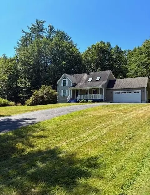 32 Foxcroft Ln, Arundel, ME 04046