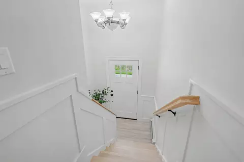 Entry Way - 1 Willow Ridge Rdg, Biddeford, ME 04005 photo 6 of 6