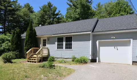 102 Country Club 1 Rd #8A, Sanford, ME 04073