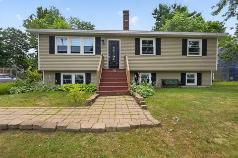 15 Cleveland Cir, South Portland, ME 04106