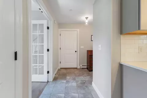 Entry Way - 10 Charlan Ln, Windham, ME 04062 photo 2 of 10