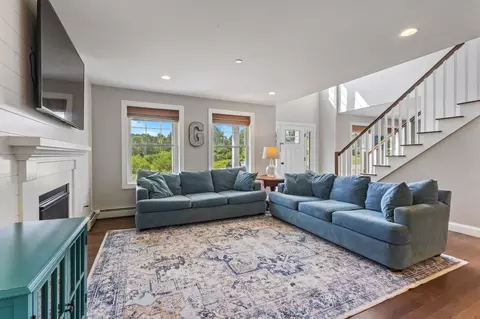 Living - 10 Charlan Ln, Windham, ME 04062 photo 3 of 5