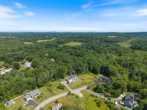 View/Area - 10 Charlan Ln, Windham, ME 04062 photo 5 of 15