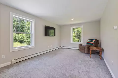 Living - 10 Charlan Ln, Windham, ME 04062 photo 5 of 5