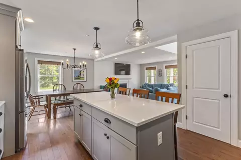 Kitchen - 10 Charlan Ln, Windham, ME 04062 photo 4 of 5