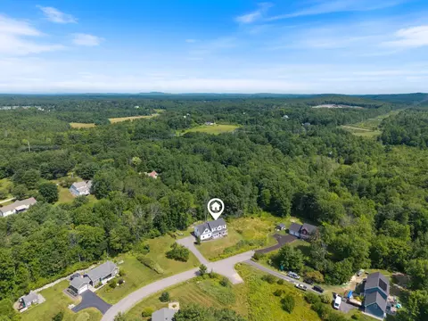 View/Area - 10 Charlan Ln, Windham, ME 04062 photo 6 of 15