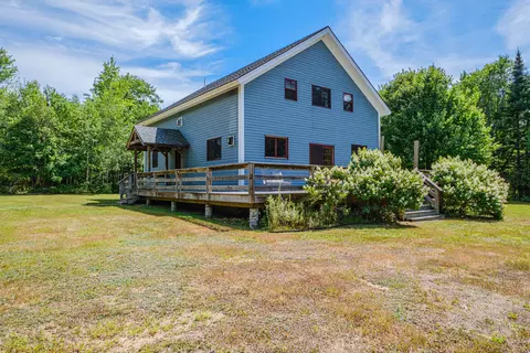 577 E Andover Rd, Andover, ME 04226