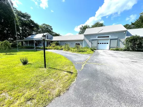54 Corinna Rd, Saint Albans, ME 04971