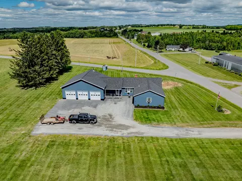 117 Egypt Rd, Presque Isle, ME 04769