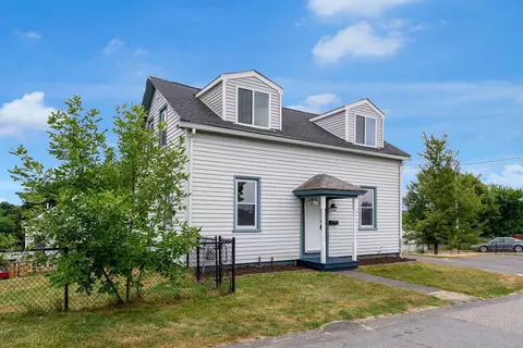 96 Ridgeland Ave, South Portland, ME 04106