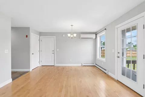 22 Cumberland Ln, Gorham, ME 04038 photo 11