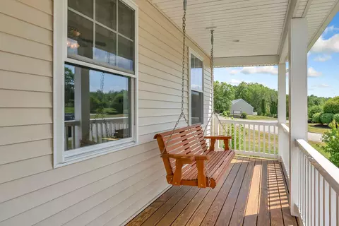 22 Cumberland Ln, Gorham, ME 04038 photo 2