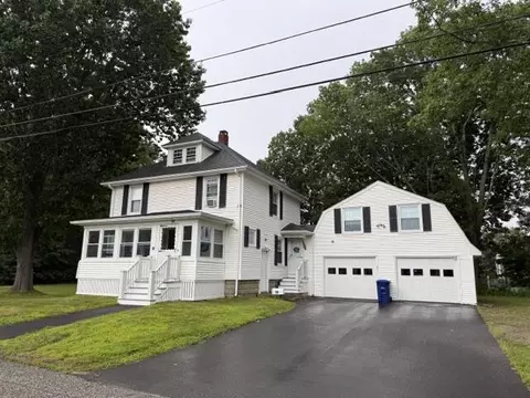 59 Hall St, South Portland, ME 04106