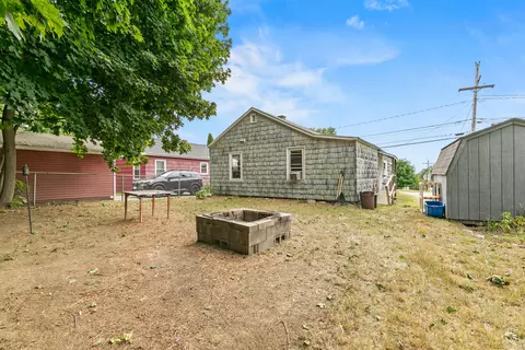 Exterior - 72 Scribner Blvd, Lewiston, ME 04240 photo 9 of 9