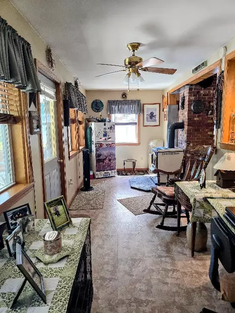 Entry Way - 27 Brookside Ln, Lagrange, ME 04453 photo 1 of 2
