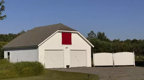 Exterior - 509 Stackpole Rd, Durham, ME 04222 photo 7 of 9