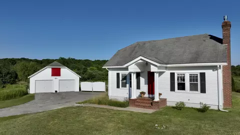 Exterior - 509 Stackpole Rd, Durham, ME 04222 photo 1 of 9