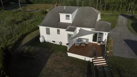 Exterior - 509 Stackpole Rd, Durham, ME 04222 photo 3 of 9