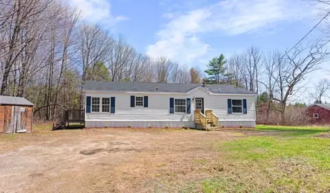 805 Sokokis Ave, Limington, ME 04049