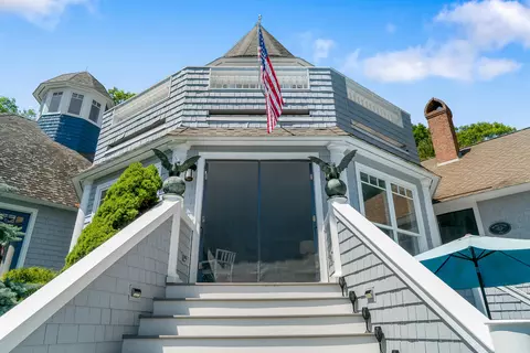 Exterior - 24 Ho Hum Hl, Ogunquit, ME 03907 photo 2 of 8