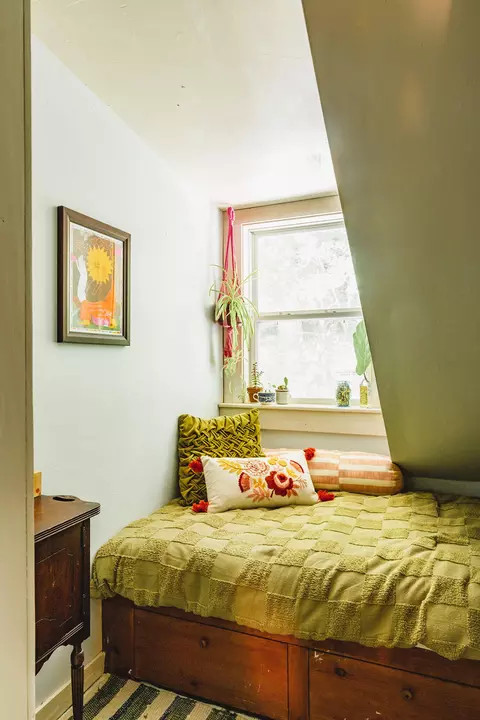 Bedroom - 674 Appleton Rd, Union, ME 04862 photo 4 of 4