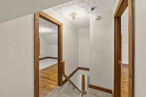 Entry Way - 3 Leighton Rd, Augusta, ME 04330 photo 4 of 6