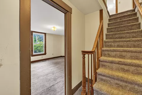 Entry Way - 3 Leighton Rd, Augusta, ME 04330 photo 2 of 6
