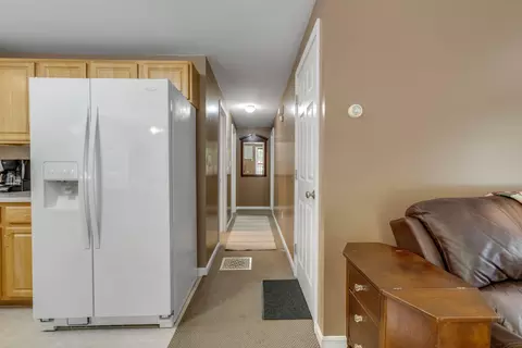 Entry Way - 29 Dyer Ln, Casco, ME 04015 photo 3 of 4