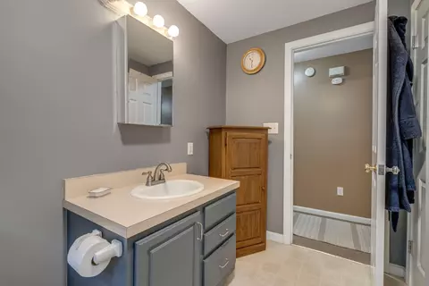 Bath - 29 Dyer Ln, Casco, ME 04015 photo 2 of 2