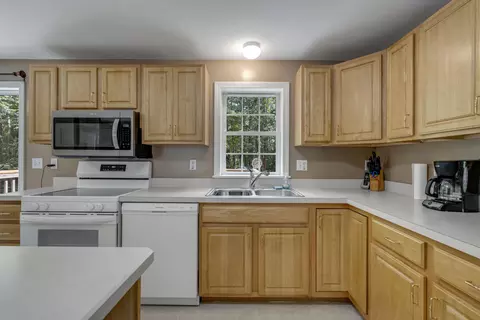 Kitchen - 29 Dyer Ln, Casco, ME 04015 photo 2 of 6
