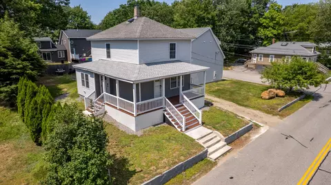 54 Grammar St, Sanford, ME 04073