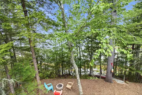 Exterior - 91 Shore Dr, Freeport, ME 04032 photo 5 of 14