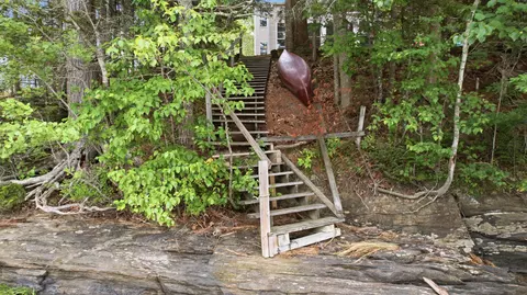 Exterior - 91 Shore Dr, Freeport, ME 04032 photo 14 of 14