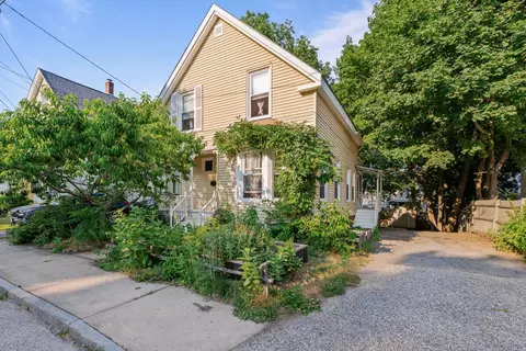 59 Irving St, Portland, ME 04103