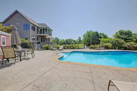 156 Barstow Rd, Gorham, ME 04038 photo 3
