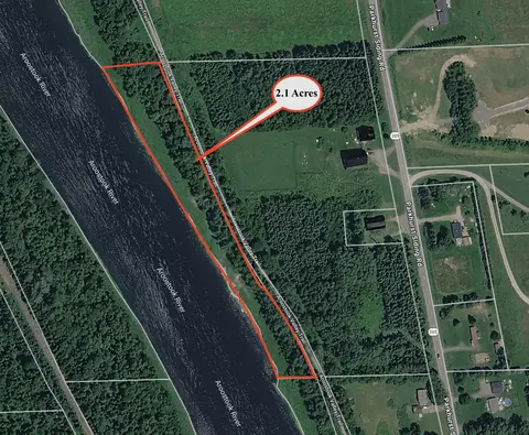 346 Parkhurst Siding Rd, Presque Isle, ME 04769