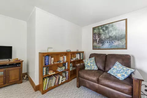 Living - 119 Bond Brook Rd, Augusta, ME 04330 photo 3 of 4