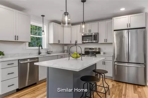 Kitchen - 15 Cascade Cir #18, Kennebunk, ME 04043 photo 1 of 3