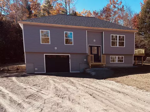 54 Jessica Way, Poland, ME 04274