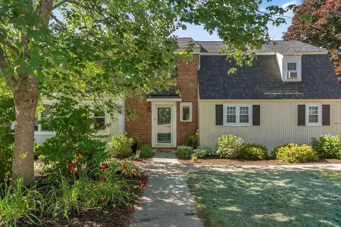 22 Black Point Rd #2C, Scarborough, ME 04074