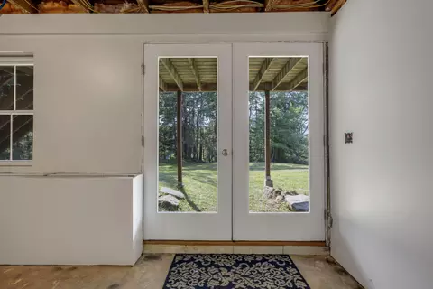 Entry Way - 8 Harbor Vw, Phippsburg, ME 04562 photo 8 of 8
