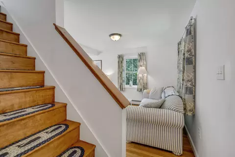 Entry Way - 8 Harbor Vw, Phippsburg, ME 04562 photo 4 of 8