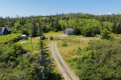 53 Carrying Place Cove Rd, Lubec, ME 04652