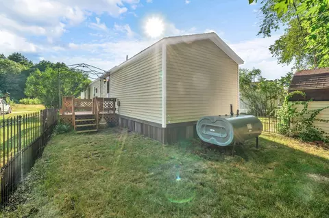 Exterior - 42 Robin Ln, Windham, ME 04062 photo 3 of 8