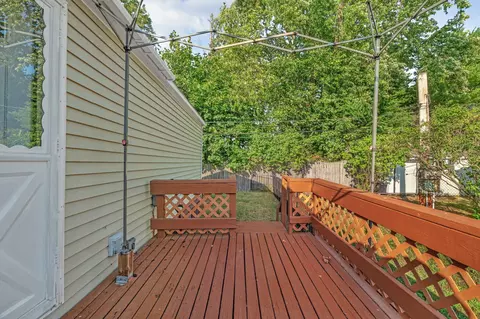 Exterior - 42 Robin Ln, Windham, ME 04062 photo 1 of 8