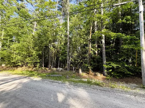51 Beaver Dam Rd, Waterboro, ME 04061