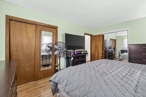 Bedroom - 14 Douglas Ave, Saco, ME 04072 photo 2 of 7