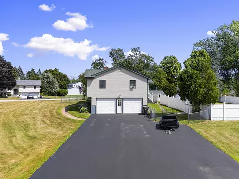 View/Area - 14 Douglas Ave, Saco, ME 04072 photo 1 of 17