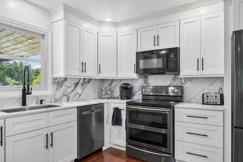 Kitchen - 14 Douglas Ave, Saco, ME 04072 photo 4 of 5