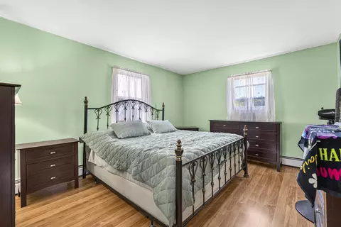 Bedroom - 14 Douglas Ave, Saco, ME 04072 photo 1 of 7